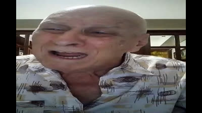 I wanna hit you - R. Stevie Moore cover song