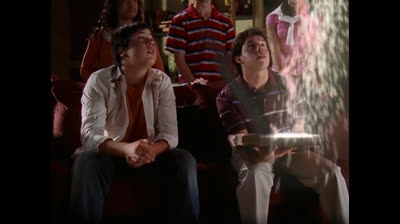 Embrujadas.  7x02.  El proyecto de la bruja desnuda